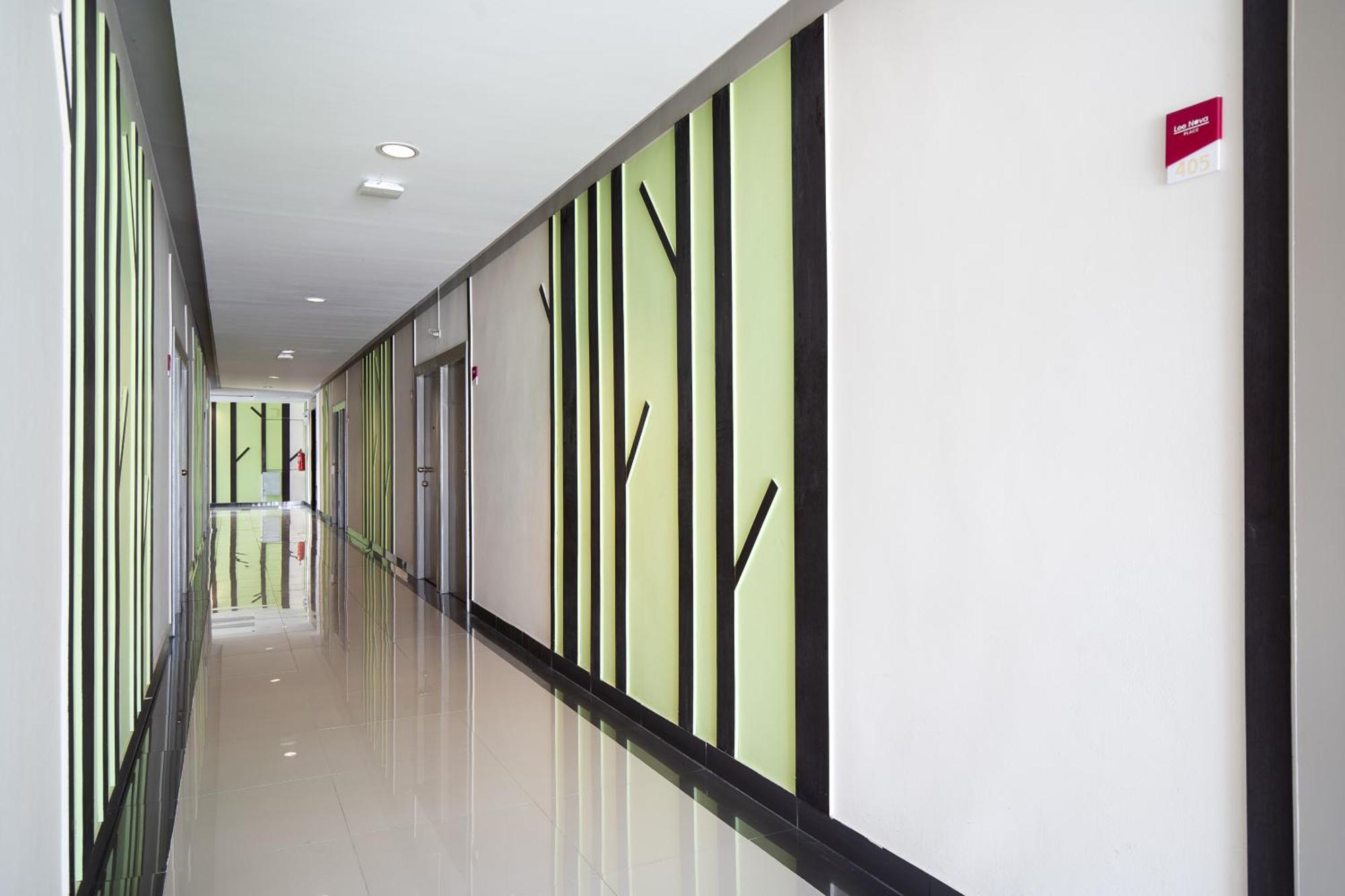 Leenova Place Banguecoque Exterior foto
